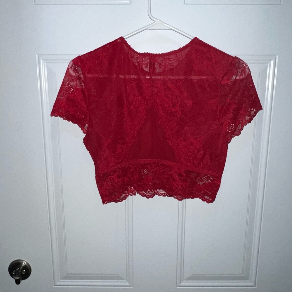 Torrid FLORAL LACE SHORT SLEEVE CROP TOP Red Size 0 - Picture 3 of 6